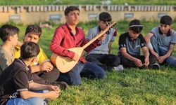 Aşık Veysel’in izinden giden genç yetenek