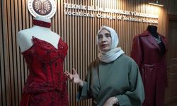 Bir kadının iğnesinden dökülen zarafet göz kamaştırıyor