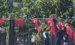 Çocukların bayrak hassasiyeti görenleri duygulandırdı
