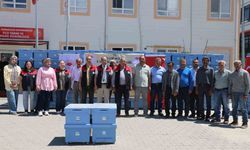Elazığ’da 15 arı yetiştiricisine 150 kovan desteği