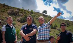 Hakkari’de Uzman ekipler heyelan alanında incelemelerde bulundu