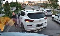 Trafikte tartışma büyüdü, sürücü yolu kesti