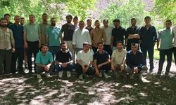 'Umre Ödüllü Gençlik Bilgi Yarışması'na katılan gençlere piknik sürprizi yapıldı