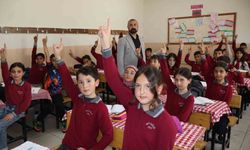 Vanlı öğrencilerden matematik olimpiyatlarında dünya şampiyonluğu