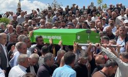 Yüksekova’daki trafik kazasında yaşamını yitirenler defnedildi