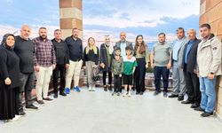 Atayurt Ahlat Derneği’nden “Dünyanın En Büyük Türk Bayrağı” çağrısı