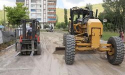 Bitlis Belediyesi’nden Beşminare Mahallesi’ne Parke Taşı Hizmeti