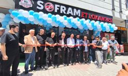 Tatvan'da Sofram Et Lokantası düzenlenen törenle açıldı