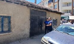 Malatya'da ruhsatsız kayısı deposu mühürlendi
