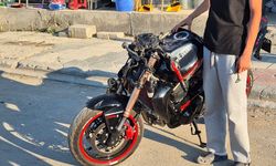 Akçadağ'da otomobil ile motosiklet çarpıştı: 2 kişi yaralandı