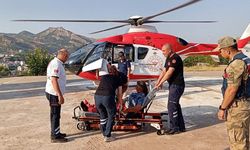 Ayağı kırılan kadın helikopterle hastaneye yetiştirildi