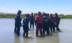 Çaya düşen çocuktan acı haber geldi
