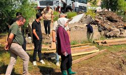 Çizmelerini giydi, balık tesisi şantiyesini yerinde denetledi