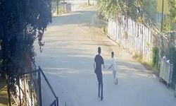 Deprem anında çocukların panik dolu kaçışı kameralara yansıdı