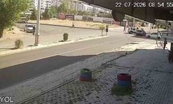 Dün vatandaş kıl payı kurtulmuştu aynı sokakta ikinci kaza meydana geldi