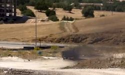 Elazığ'da boş alandaki motosiklet alevlere teslim oldu