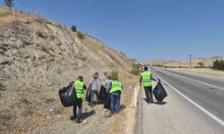Elazığ'da temizlik seferberliği: 4 ton çöp toplandı
