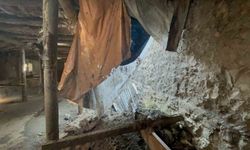 Kars'ta sağanak yağış ahırı yıktı