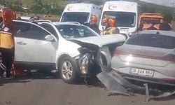 Kars'ta zincirleme kaza meydana geldi: 8 yaralı