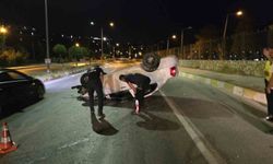 Van'da otomobil takla attı: 2 yaralı