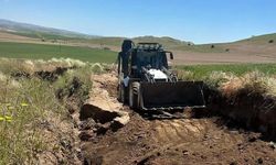 Bitlis İl Özel İdaresi tarla yollarını üretime hazırlıyor