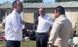 AK Parti Tatvan teşkilatından yangınzede aileye ziyaret