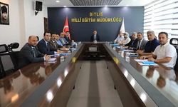 Bitlis'te ilçe millî eğitim müdürleri kurulu toplantısı gerçekleştirildi