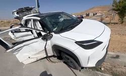 Elazığ'da tır kazası: 4 yaralı