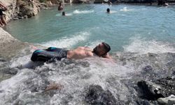 Erzincan'da dereyi kesip havuz yaptılar
