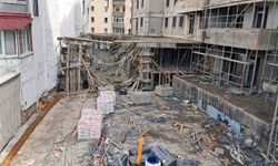 Erzurum'da beton dökümü sırasında tabla çöktü