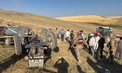 Malazgirt'te takla atan traktörün sürücüsü yaşamını yitirdi