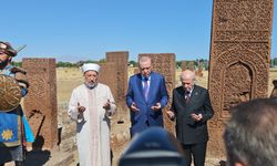 Cumhurbaşkanı Erdoğan’ın Ahlat programında ikinci durak Selçuklu Mezarlığı