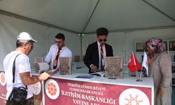 Cumhurbaşkanlığı İletişim Başkanlığı çadırı Malazgirt Zaferi etkinliklerinde ilgi görüyor