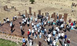 Türkiye’nin dört bir yanından geldiler, Ahlat’ta ecdadı yad ettiler