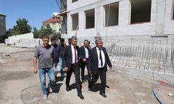 Ağrı Milli Eğitim Müdürü Çakan, Patnos'ta okullardaki hazırlıkları inceledi