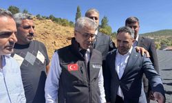 Bingöl'de köy yolları sıcak asfaltla yenileniyor: Hedef bu yıl 100 kilometre