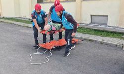 Kars'ta 6.5'lik deprem senaryosu sahada canlandırıldı