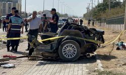 Kazada otomobil ikiye bölündü: 2 ölü, 2 yaralı