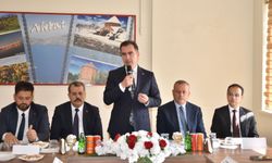 Bitlis Valisi Ahmet Karakaya, “Ahlat, taş işçiliğinin zirve yaptığı bir noktada”