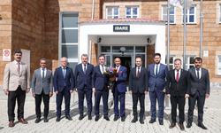 Vali Karakaya’dan Engelsiz Yaşam Merkezi’ne ziyaret