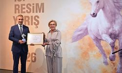 Ahlat’ta görev yapan resim öğretmeni Angay, Türkiye birincisi oldu