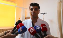 Bitlis'te bir ilk: Kalın bağırsağın tamamı kapalı yöntemle alındı