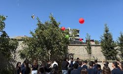 Tatvan’da öğrencilerden Gazze’deki çocuklara gökyüzünden destek