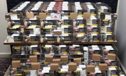 Bitlis’te durdurulan araçta 100 bin kaçak makaron ele geçirildi