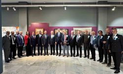 Asker ressamlar sergisinde iki kuşak bir araya geldi
