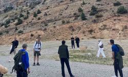 Doğaseverler Çemişgezek'in tarihi ve doğal güzelliklerini gezdi