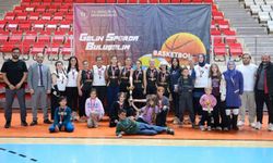 Erzincan'da kurumlar arası voleybol turnuvası tamamlandı