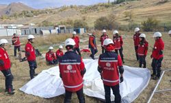 Hakkâri'de MEB AKUB ekibine AFAD eğitimi verildi