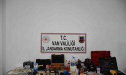 Kaya mezarda patlayıcılı define mesaisi yarım kaldı