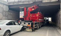 Köprüde peş peşe çarpışma: 4 kişi yaralandı